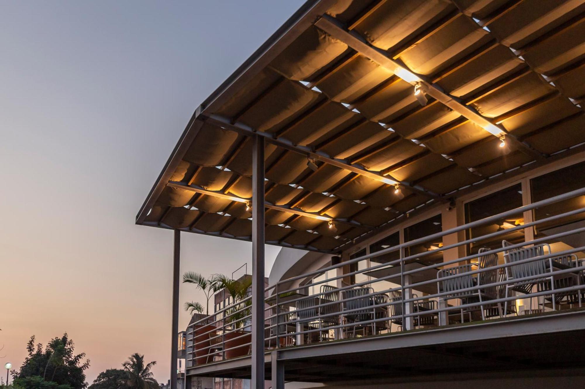 Montebelo Girassol Maputo Hotel Экстерьер фото